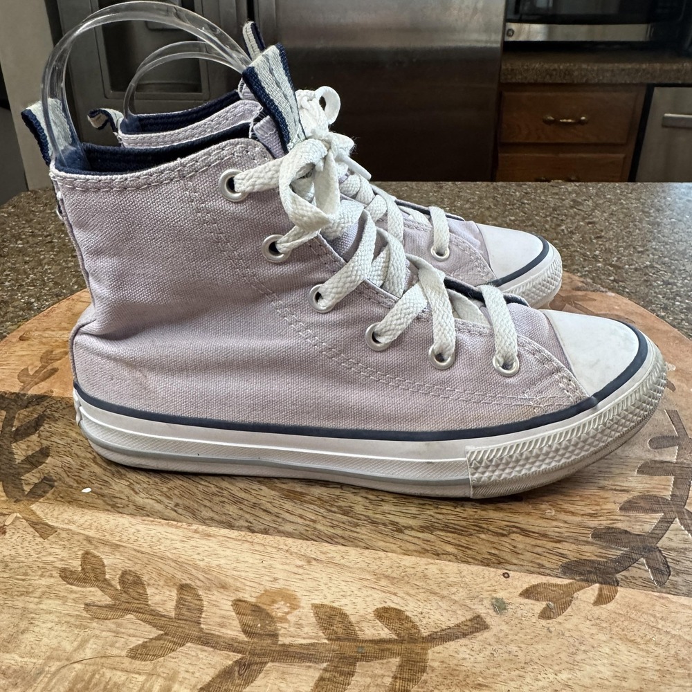 Converse Chuck Taylor All Star Sneakers Kids Size 1 Purple Canvas High Top